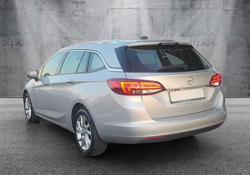 Opel Astra, 2021