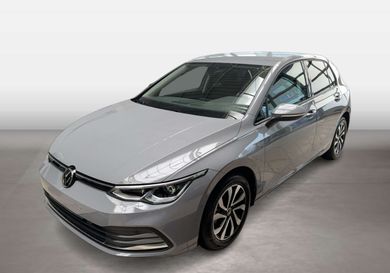 Volkswagen Golf, 2022