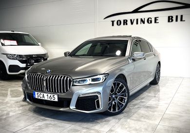BMW 750, 2021