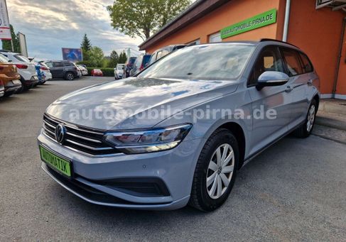 Volkswagen Passat, 2022