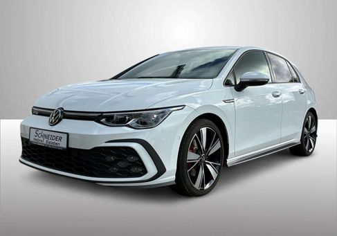 Volkswagen Golf, 2024