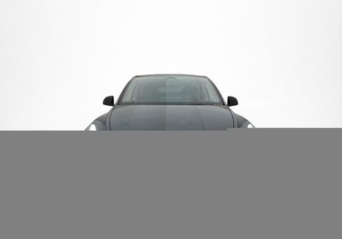 Tesla Model Y, 2023 2