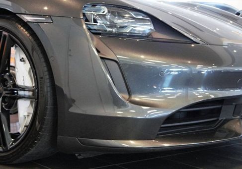Porsche Taycan, 2020