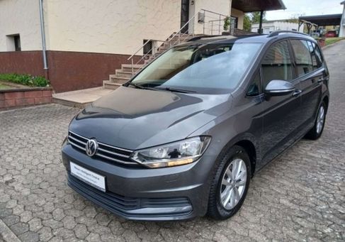 Volkswagen Touran, 2019 2