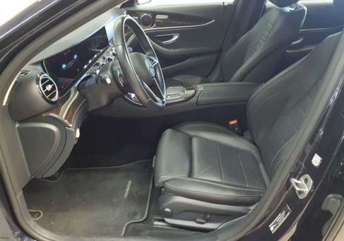 Mercedes-Benz E 220, 2023