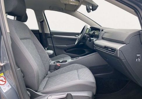 Volkswagen Golf, 2023 2