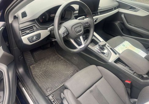 Audi A4, 2023 2