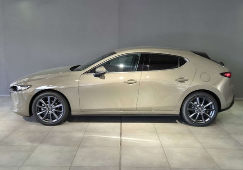 Mazda 3, 2026