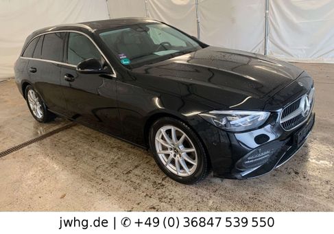 Mercedes-Benz C 300, 2022