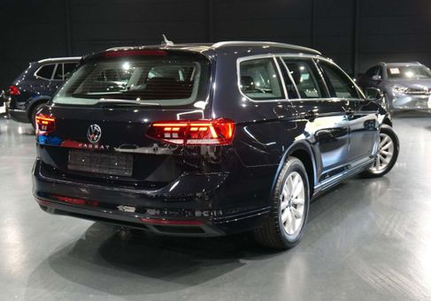 Volkswagen Passat Variant, 2022 3