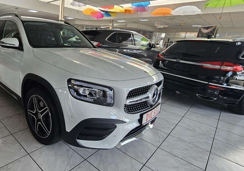 Mercedes-Benz GLB 200, 2021