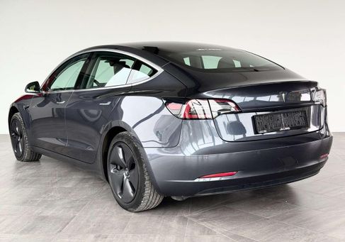 Tesla Model 3, 2019 3