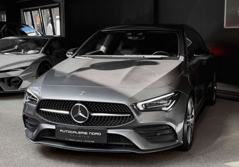 Mercedes-Benz CLA 250, 2022 3