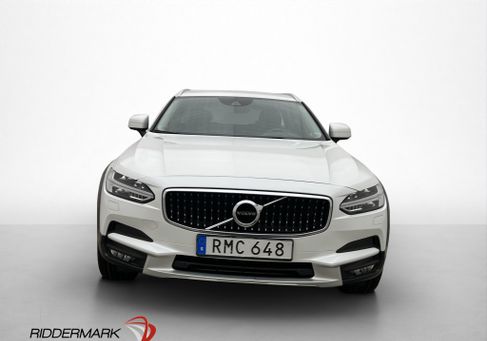Volvo V90 Cross Country, 2018