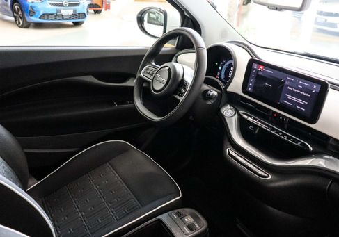 Fiat 500, 2023