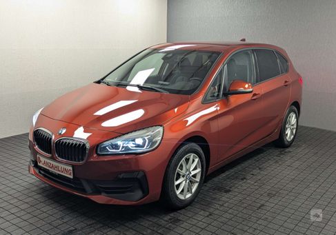 BMW 218, 2019