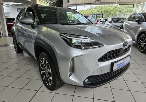 Toyota Yaris Cross, 2025