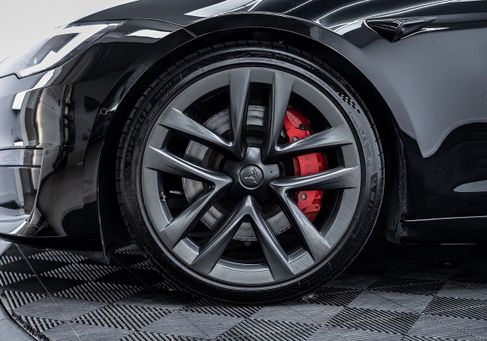 Tesla Model S, 2023