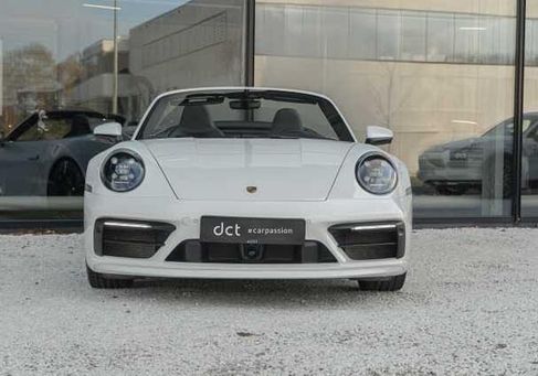 Porsche 911, 2023