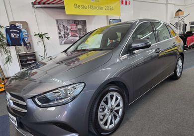Mercedes-Benz B 180, 2020