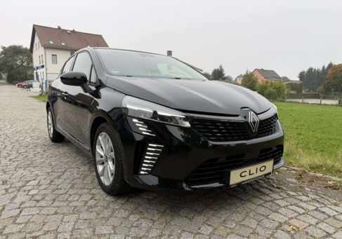 Renault Clio, 2024 3