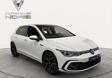 Volkswagen Golf, 2022