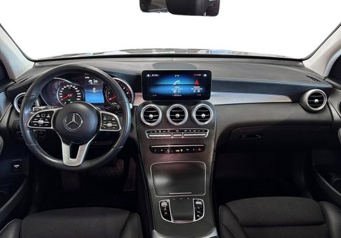 Mercedes-Benz GLC 300, 2021 3