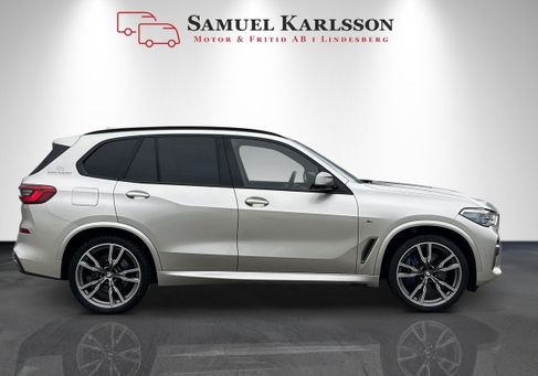 BMW X5 M50, 2019