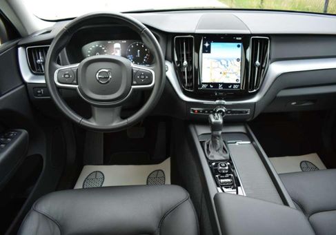 Volvo XC60, 2020