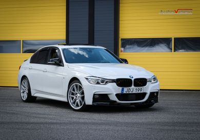 BMW 335, 2018