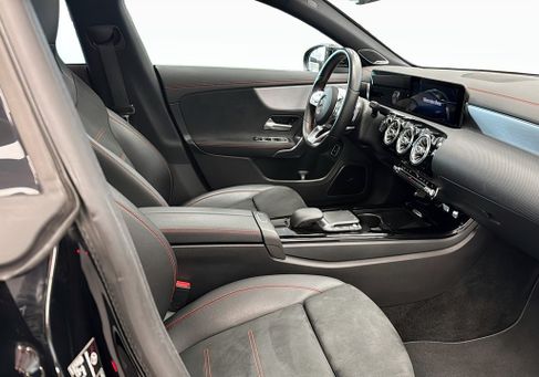 Mercedes-Benz CLA 250, 2021