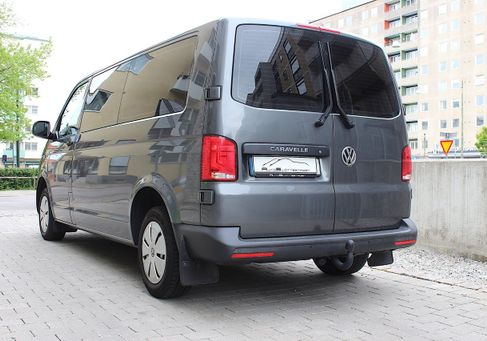 Volkswagen Caravelle, 2021 3
