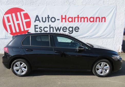 Volkswagen Golf, 2023