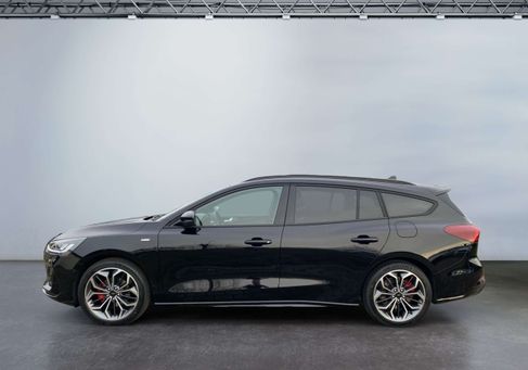 Ford Focus, 2024 3