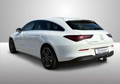Mercedes-Benz CLA 200, 2023