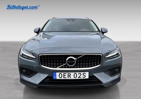Volvo V60 Cross Country, 2024