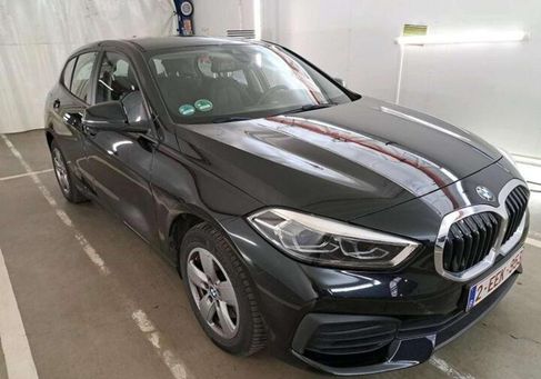 BMW 1 Serija, 2021