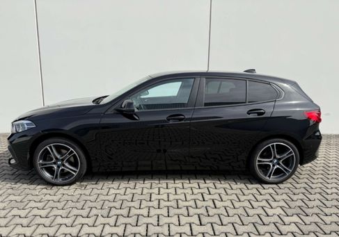 BMW 116, 2022 3