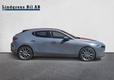 Mazda 3, 2019