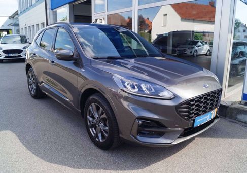 Ford Kuga, 2022