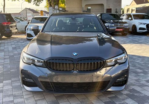 BMW 330, 2021 2