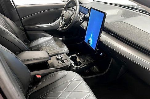 Ford Mustang Mach-E, 2022