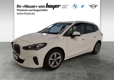 BMW 220, 2025