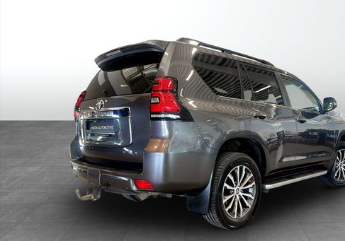 Toyota Land Cruiser, 2018