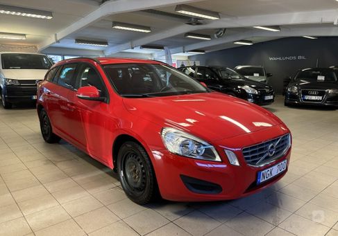 Volvo V60, 2013