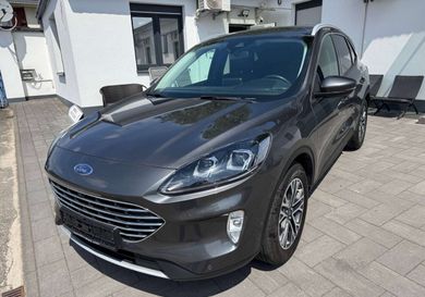 Ford Kuga, 2022