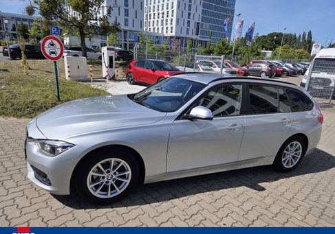 BMW 320, 2019
