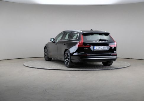 Volvo V60, 2023 2
