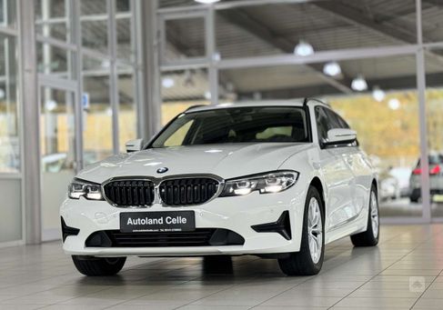 BMW 320, 2021