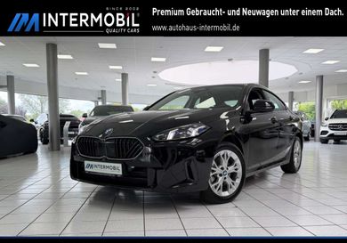 BMW 220, 2025